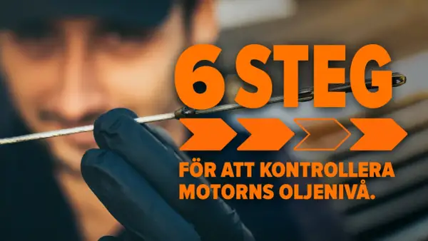 Person med handskar kollar olja bil med en oljesticka. Text: 6 steg för att kontrollera motorns oljenivå.